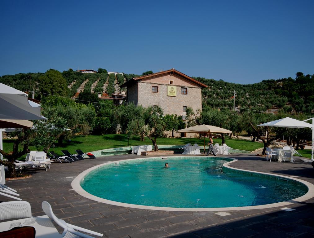 Agriturismo Casale Re Sonnino Exterior photo